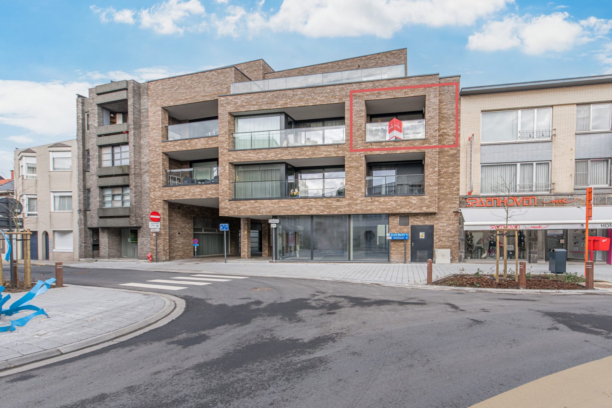 Appartement-te-koop-Beveren-Waas-Marcel-Vastgoed-Waasland-twee-slaapkamers-terras-ondergrondse-autostaanplaats-moderen-centrum-nieuwbouw