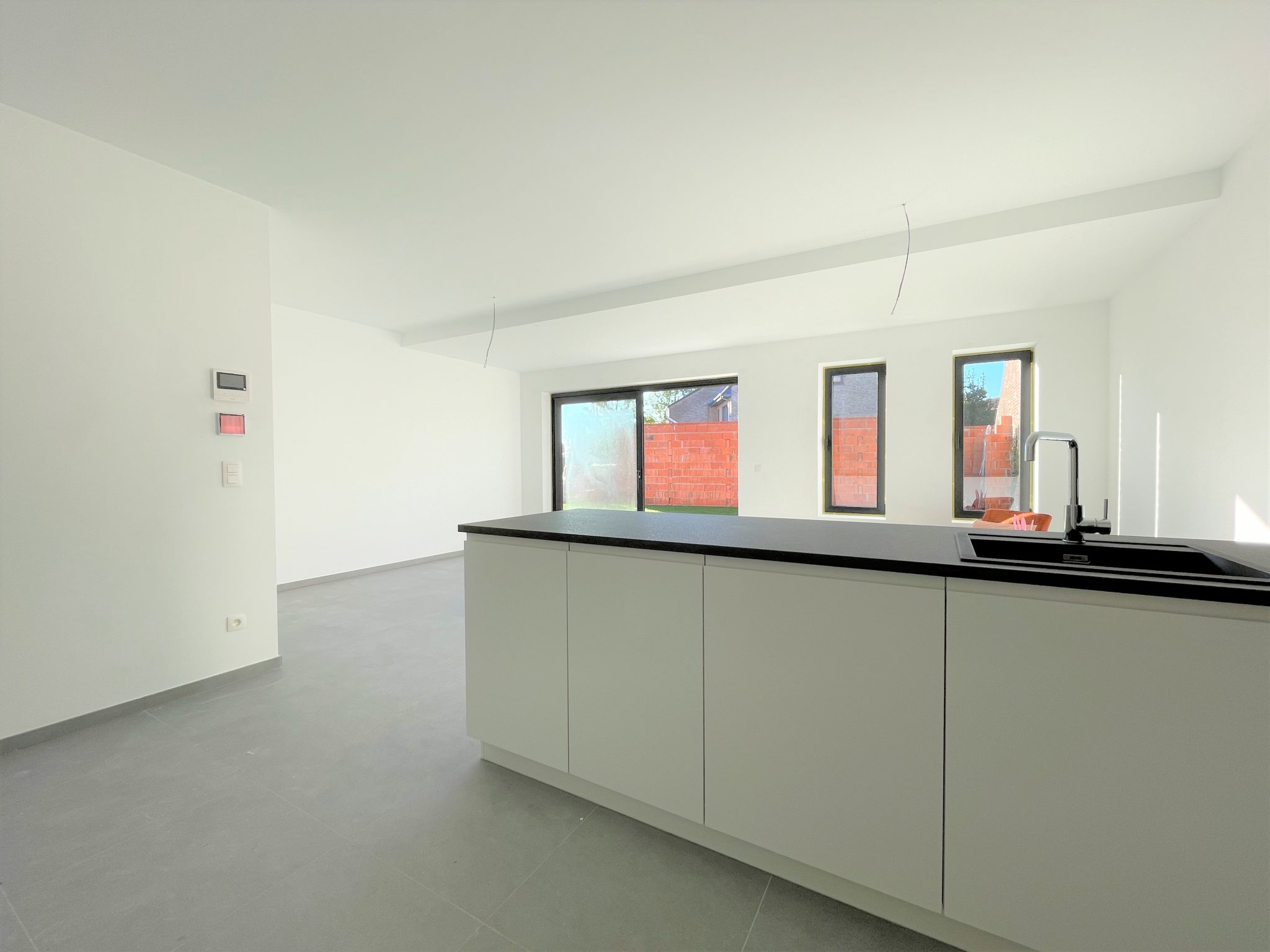 Nieuwbouwappartement-te-huur-haasdonk-beveren-twee-slaapkamers-autostaanplaats