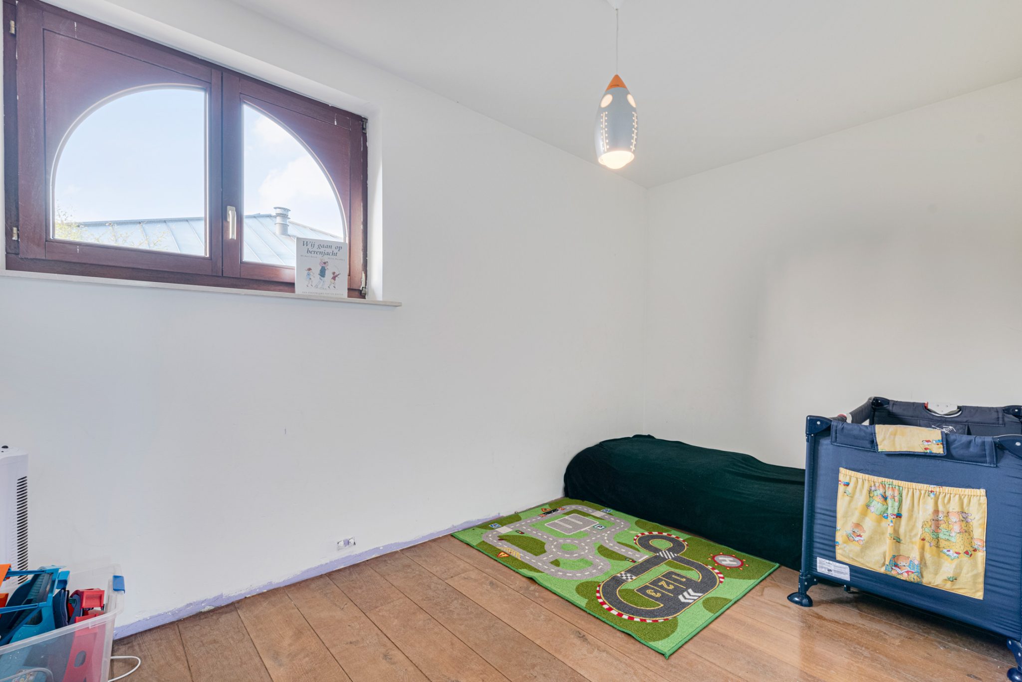 Spaanse-Villa-te-koop-Verrebroek-Marcel-Vastgoed-Waasland-vijf-slaapkamers-tuin-dubbele-garage-landelijk